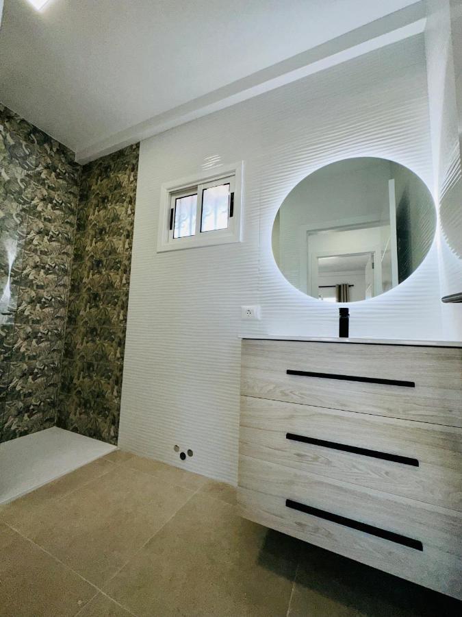 Newly Renovated Vistas Muelle De Los Cristianos Pier View Free Wifi Arona  Exterior foto